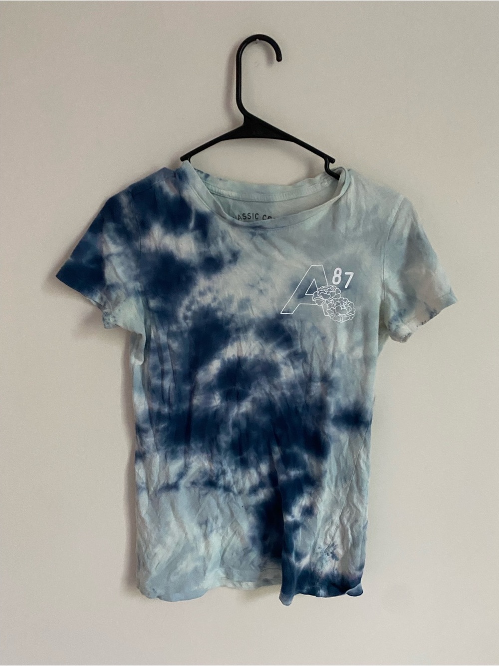 Aéropostale 2017 Tie-Dye Graphic Tee with A87 Logo - Blue & Light Blue